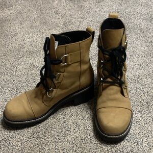 Sorel Tan Lace Up Boots